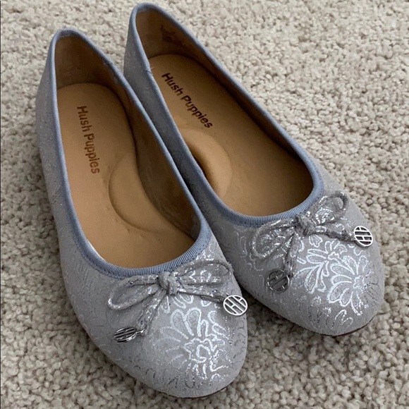 hush puppies silver shoes